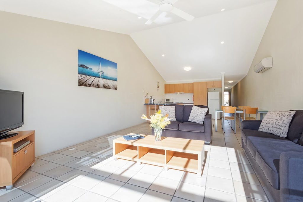 Sails Luxury Apartments Merimbula - Lake Views!!! | lodging | 62 Fishpen Rd, Merimbula NSW 2548, Australia | 0264952266 OR +61 2 6495 2266