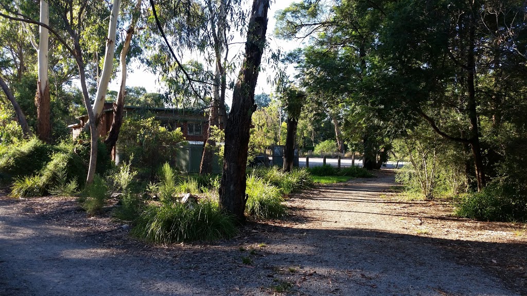 Blacks Walk | park | Blackburn VIC 3130, Australia