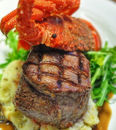 Maisies Seafood & Steakhouse | restaurant | 247 Gympie Terrace, Noosaville QLD 4566, Australia | 0434642112 OR +61 434 642 112