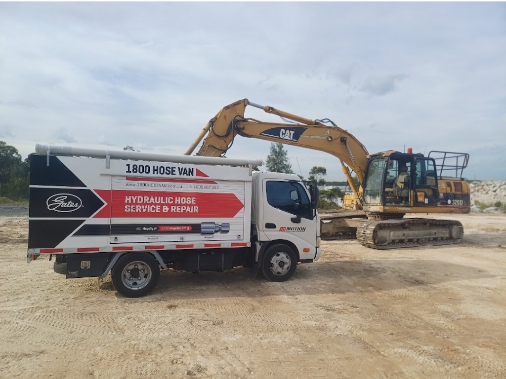 Central Coast - 1800 Hose Van | 3 Lake Rd, Tuggerah NSW 2259, Australia | Phone: 0490 939 560