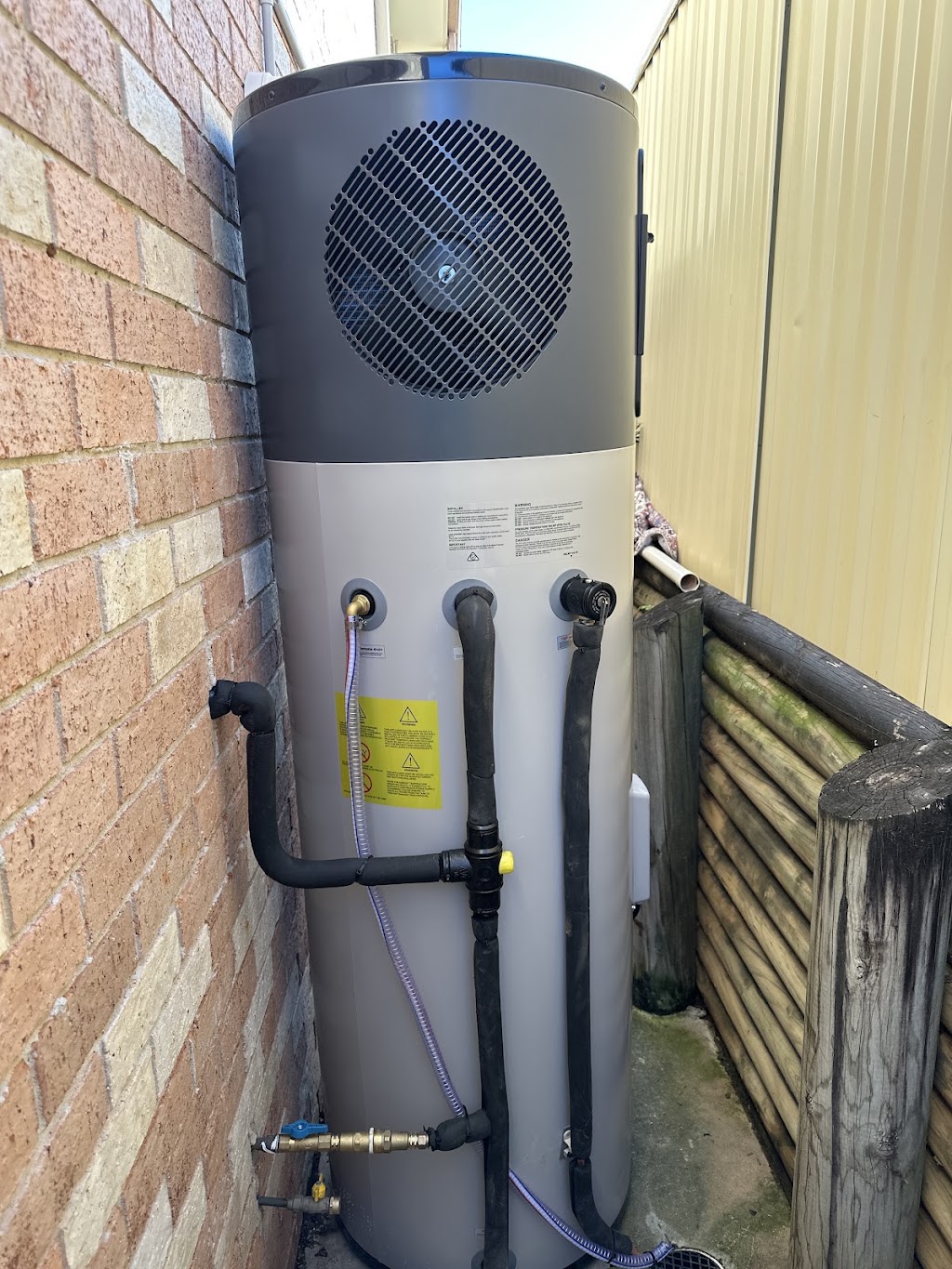 James arletos plumbing | Llandilo Rd, Llandilo NSW 2747, Australia | Phone: 0449 775 134