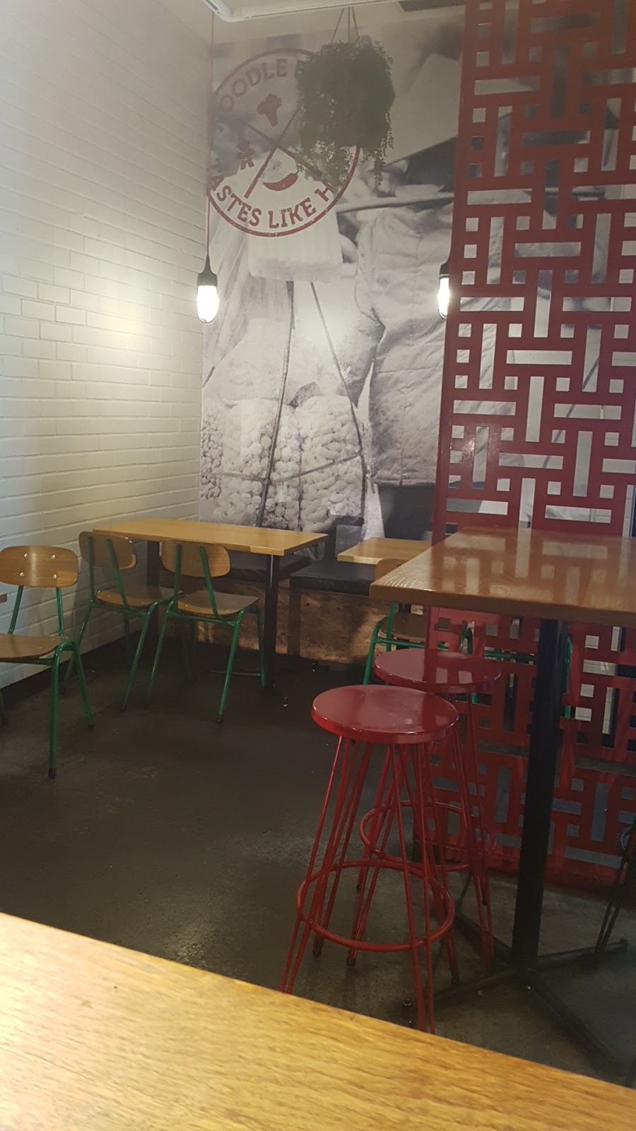 Noodle Box | 250 Somerton Rd, Roxburgh Park VIC 3064, Australia | Phone: (03) 8339 2148