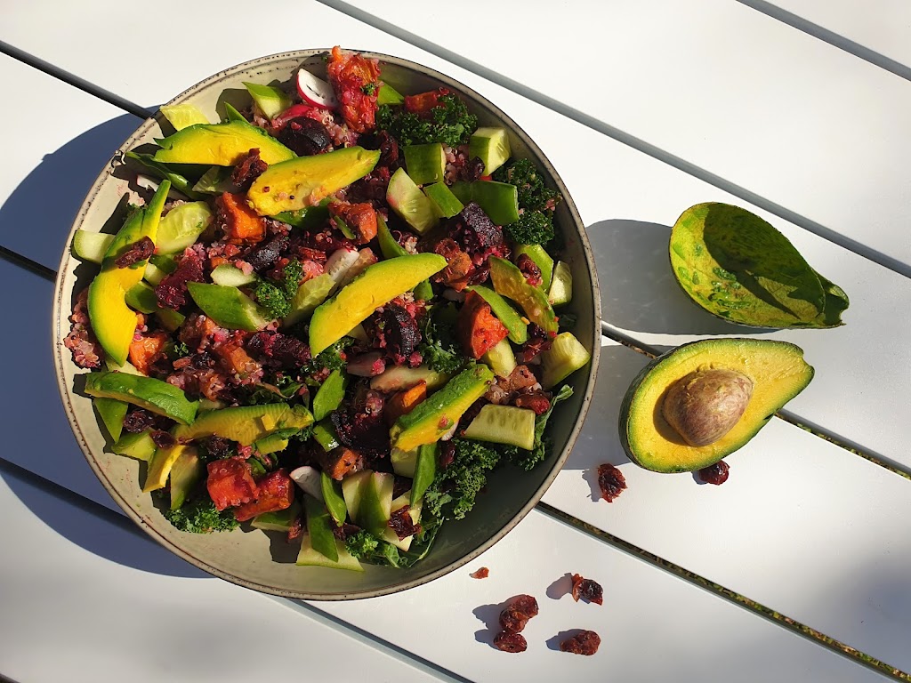 Alana Maxwell Nutrition + Wellbeing | 32 Mount Oreilly Rd, Samford Valley QLD 4520, Australia | Phone: 0406 244 635