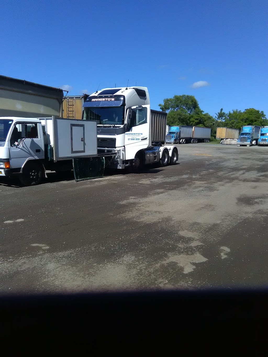 Armestos Transport PTY Ltd. | 28 Biondi Cres, Beerwah QLD 4519, Australia | Phone: (07) 5494 6555