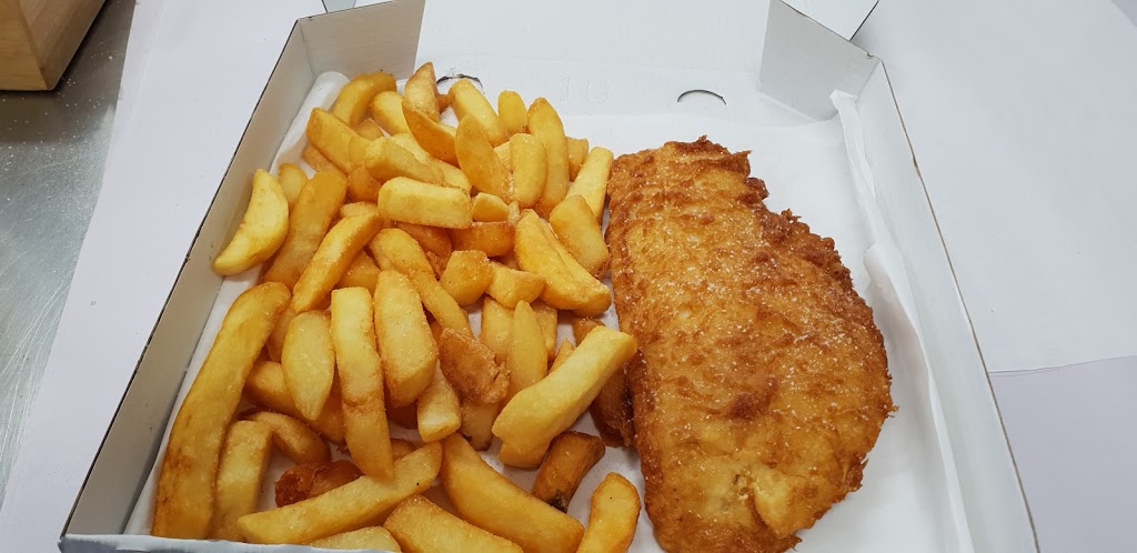 Minninup Road Fish and Chips | restaurant | Minninup Forum Shopping Centre, shop 1/1 Island Queen St, Withers WA 6230, Australia | 0897959892 OR +61 8 9795 9892
