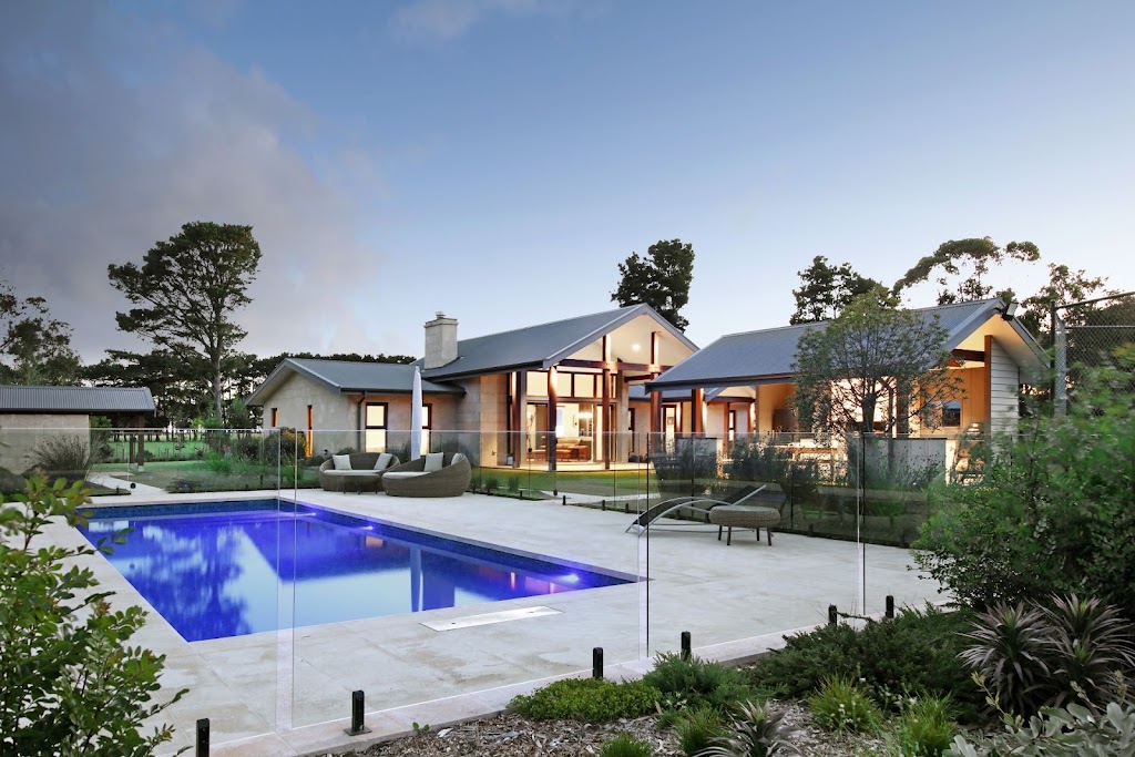 In The Swim | 405 Waverley Rd, Malvern East VIC 3145, Australia | Phone: (03) 9572 3919