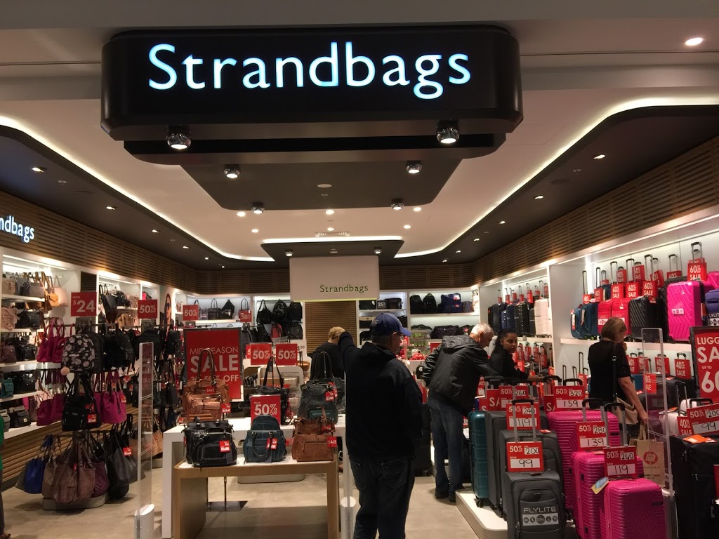 Strandbags | store | Craigieburn Central, Shop E00/30 Craigieburn Rd, Craigieburn VIC 3064, Australia | 0393337857 OR +61 3 9333 7857