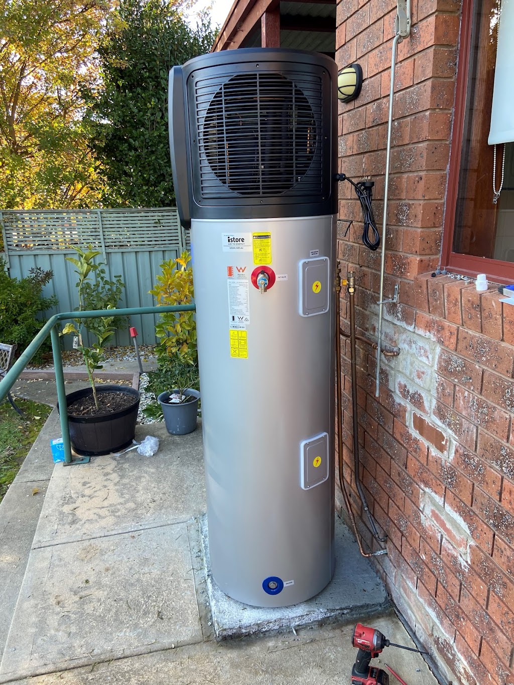 Select Solar and Electrical | 45 Handel St, Glenroy NSW 2640, Australia | Phone: 0413 266 977