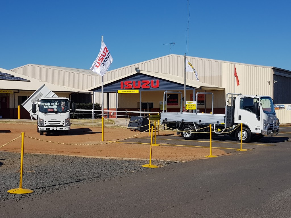 Tracserv Trucks | store | 19 Purvis Ln, Dubbo NSW 2830, Australia | 0268842023 OR +61 2 6884 2023