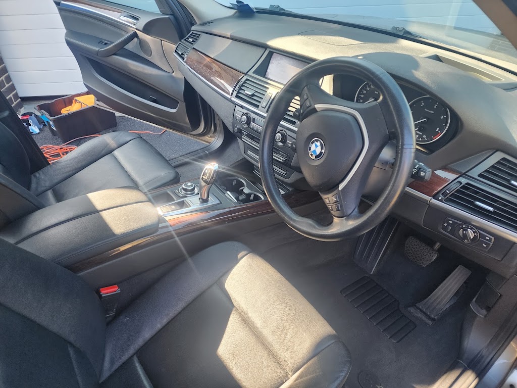 South Coast Auto Detailing | 127 Escarpment Dr, Calderwood NSW 2527, Australia | Phone: 0424 847 229