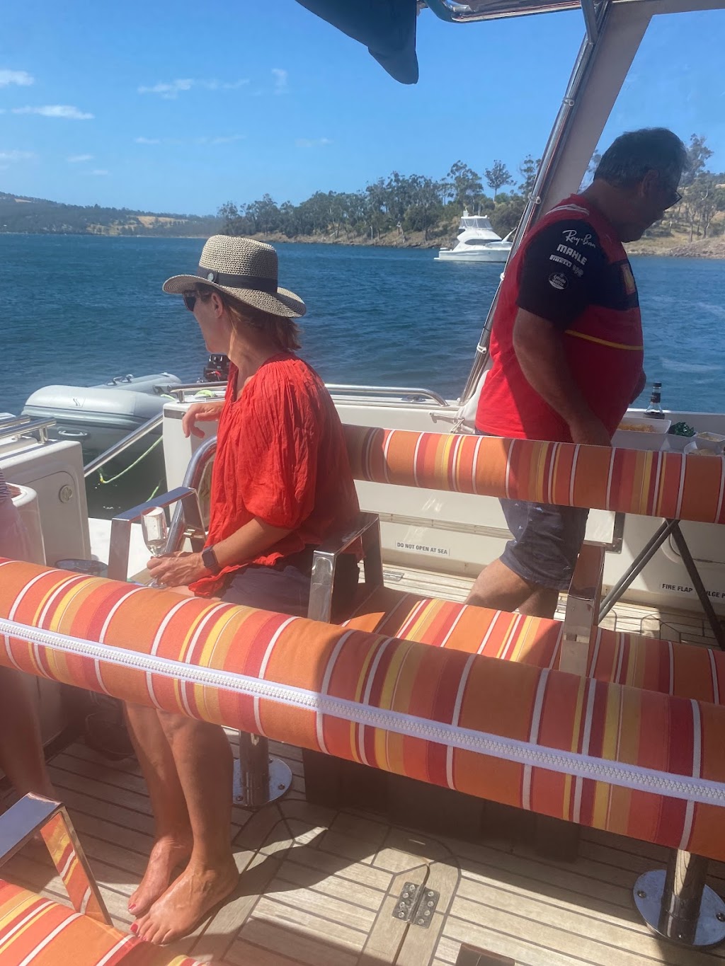 Hobart Private Choice Charters | Unit 3/806 Sandy Bay Rd, Sandy Bay TAS 7005, Australia | Phone: 0419 270 971