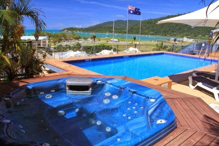 Whitsunday Terraces Resort | 5 Golden Orchid Dr, Airlie Beach QLD 4802, Australia | Phone: (07) 4946 6788