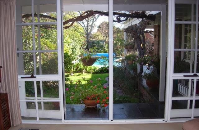 ECLIPSE RETRACTABLE SCREENS PTY.LTD. | 2/26 Boileau St, Keysborough VIC 3173, Australia | Phone: (03) 9795 1223