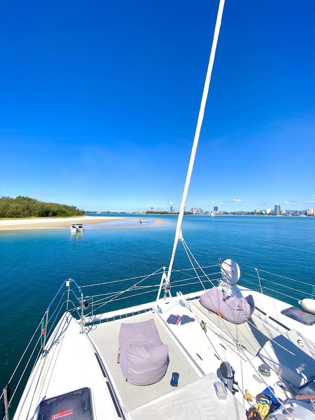 Gold Coast Sailing Charters | Mariners Cove, 60/70 Seaworld Dr, Main Beach QLD 4217, Australia | Phone: 0403 040 674