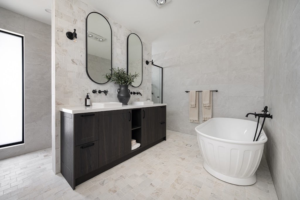 Wisdom Homes - HomeWorld Oran Park | 33 Christie St, Oran Park NSW 2570, Australia | Phone: 1300 855 775