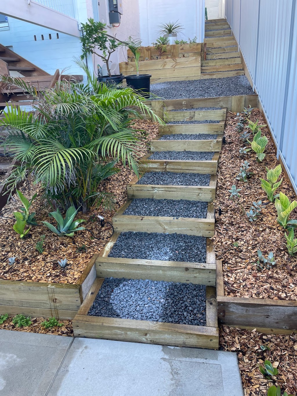 Four Point Landscaping & Construction | Crystal Cl, Fingal Bay NSW 2315, Australia | Phone: 0422 443 496