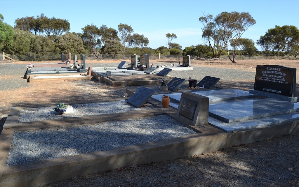 Dublin Cemetery | cemetery | 92 Harris Rd, Dublin SA 5501, Australia