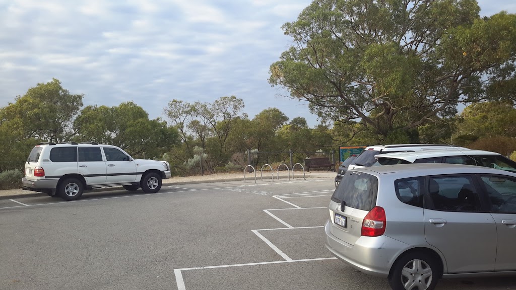 Reabold Hill car park | park | Zamia Trail, City Beach WA 6015, Australia