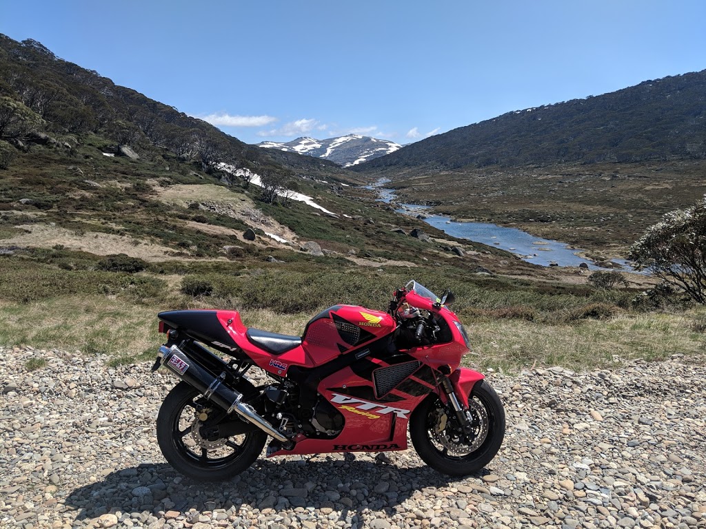 Spencers Creek gate | Kosciuszko Rd, Kosciuszko National Park NSW 2642, Australia