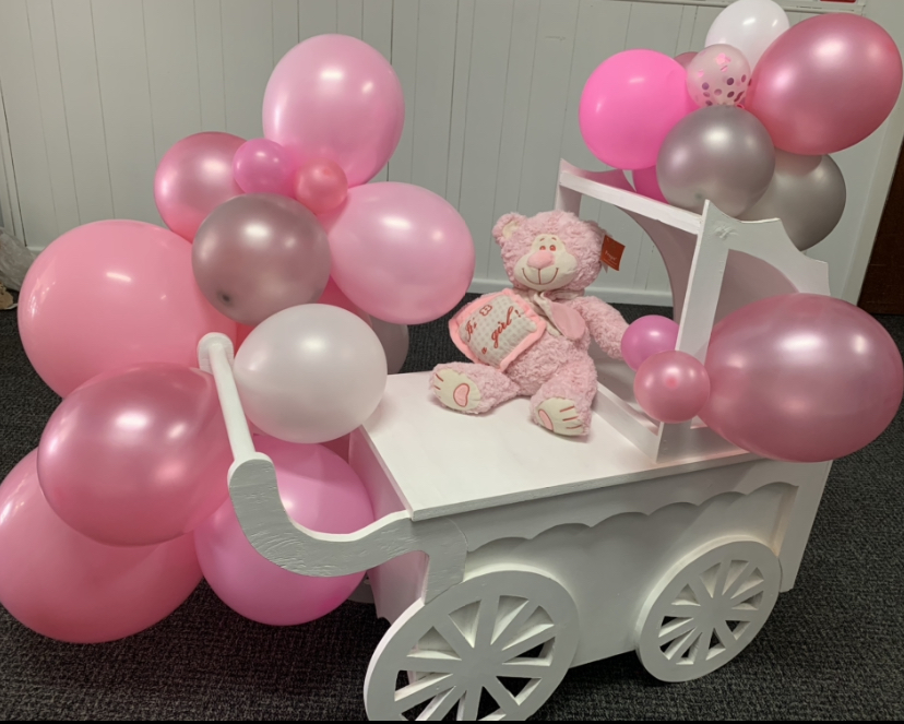 Blown Away Balloons And Party Shop Young | hair care | 45 Cloete St, Young NSW 2594, Australia | 0427895300 OR +61 427 895 300