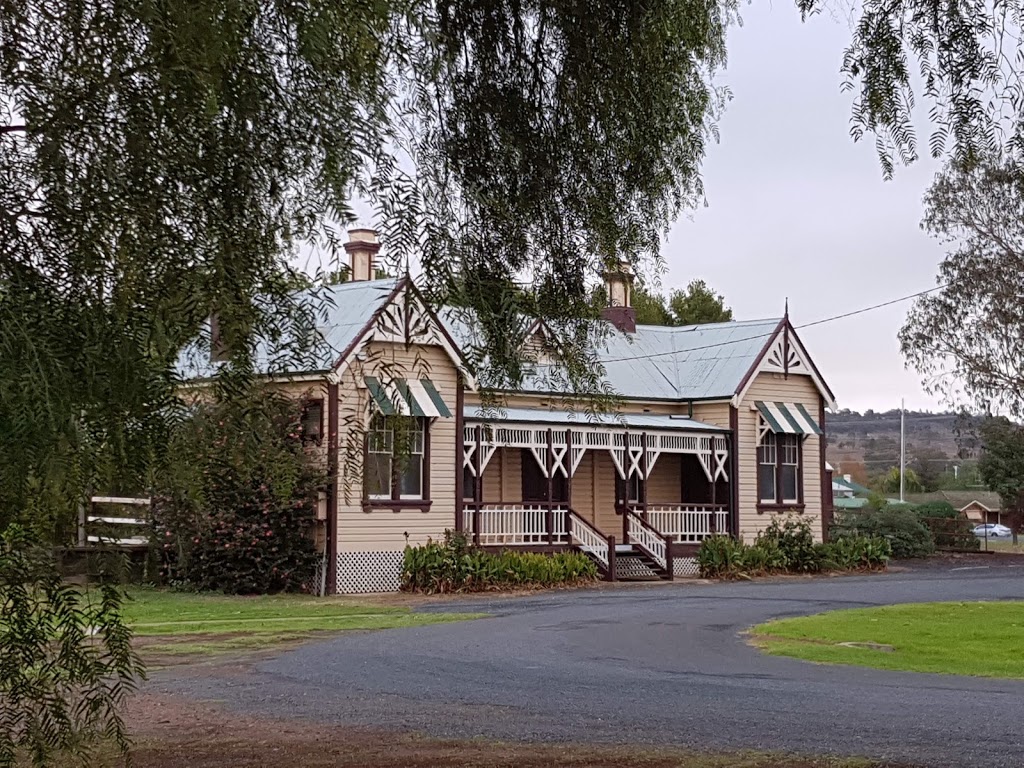 Grenfell Railway Station | West St, Grenfell NSW 2810, Australia