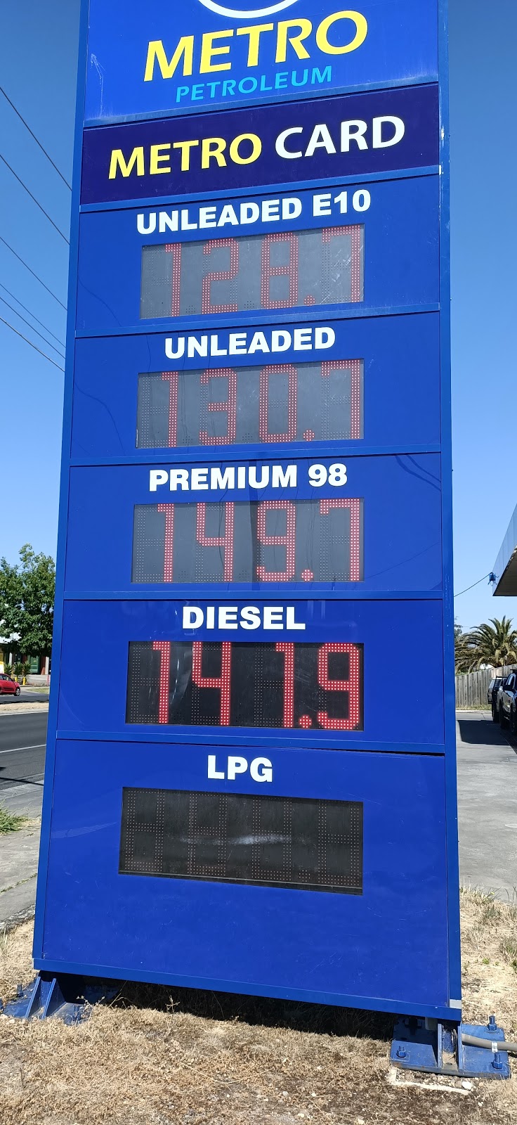 Metro Petroleum | gas station | 1040 Howitt Street, Wendouree VIC 3355, Australia