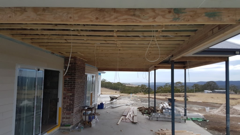 Gray construction/carpentry | general contractor | Riddell Rd, Sunbury VIC 3429, Australia | 0431242508 OR +61 431 242 508