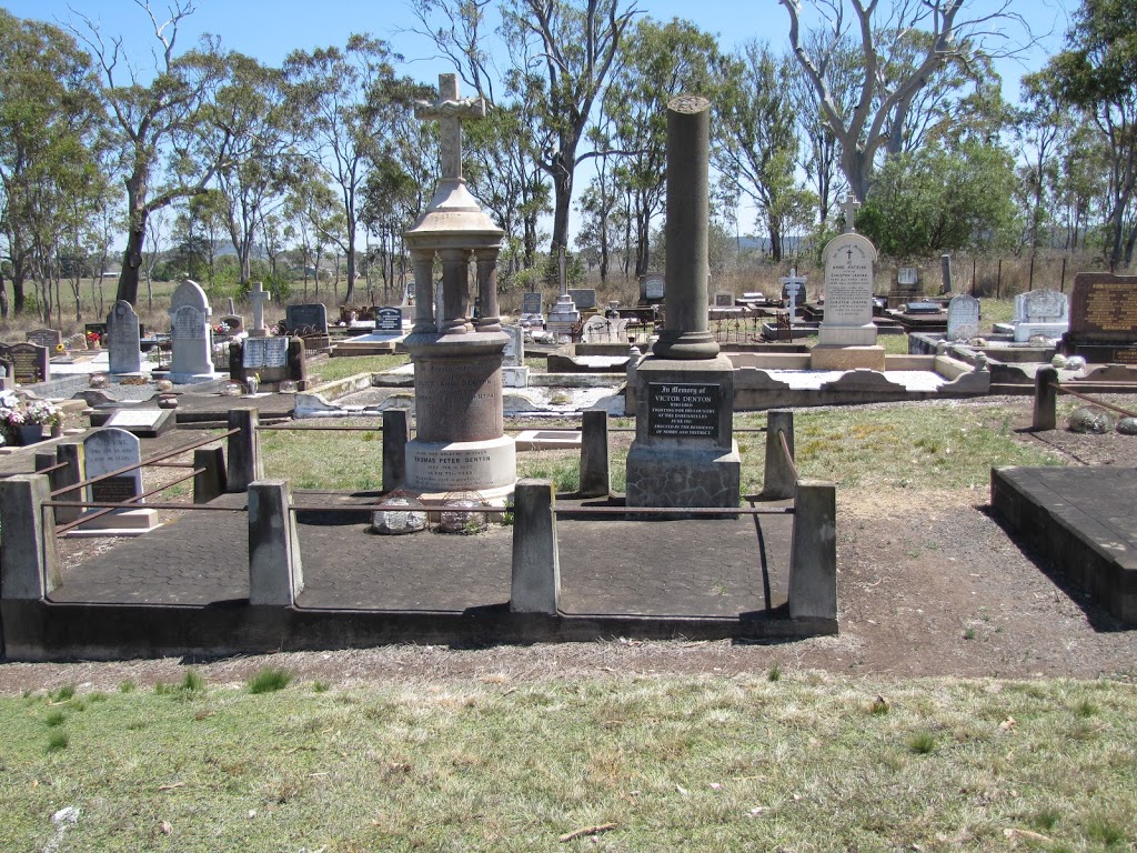 Nobby Cemetery | 86 Mount Kent Boundary Rd, Nobby QLD 4360, Australia