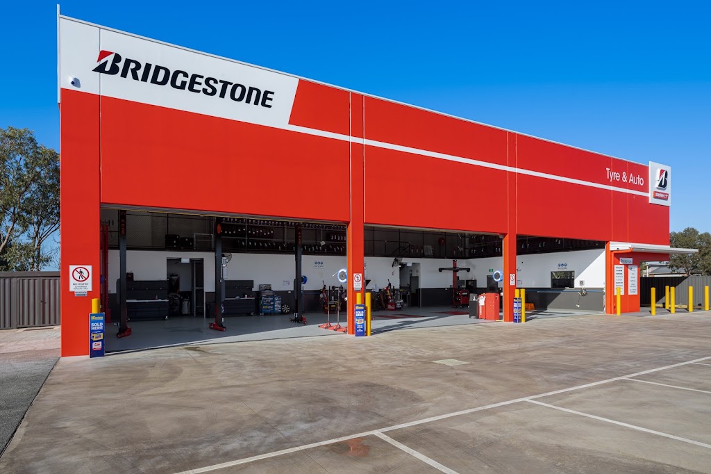 Bridgestone Select Tyre & Auto Armstrong Creek | Unit 10/14 Gellibrand St, Armstrong Creek VIC 3217, Australia | Phone: (03) 5213 0241