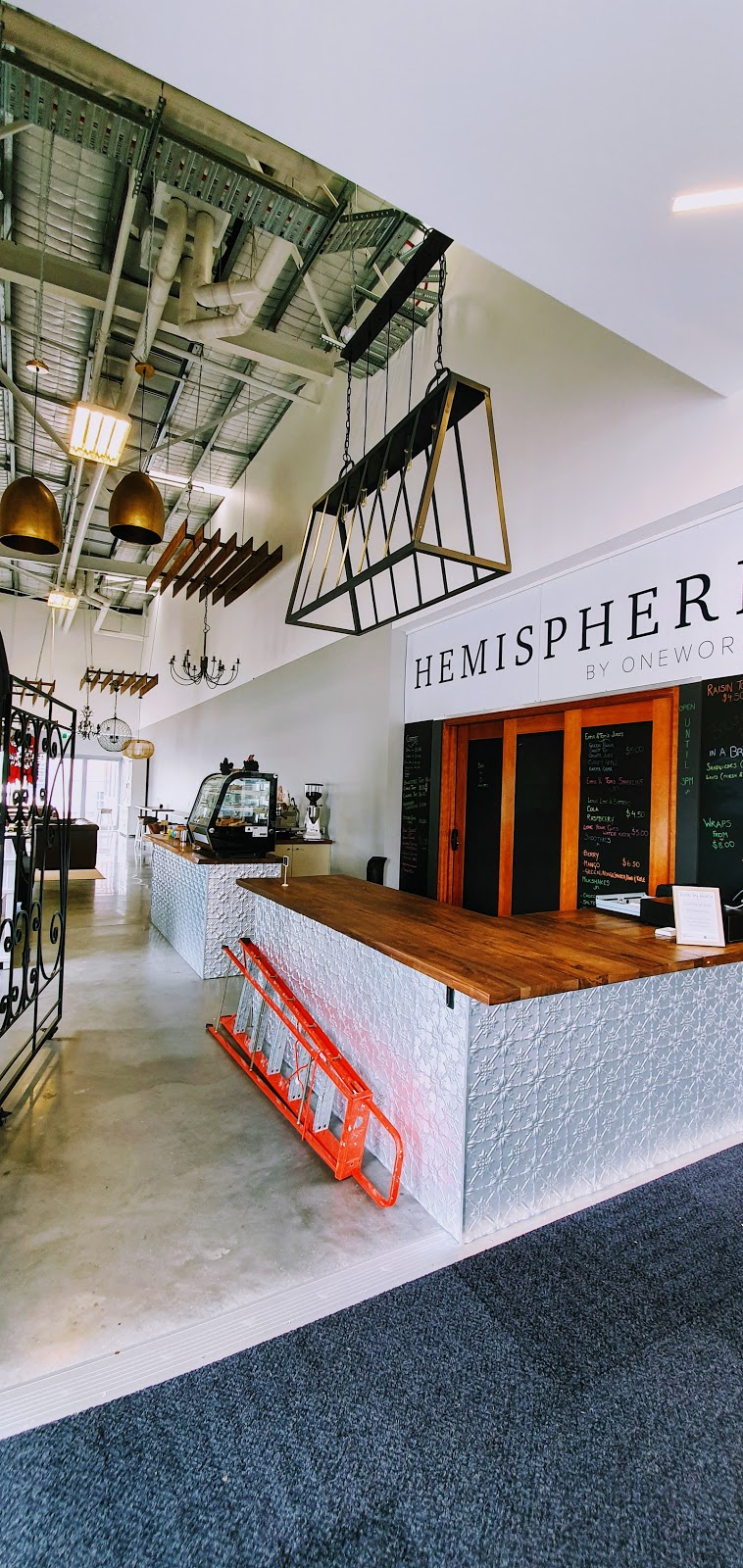 Hemisphere Café by OneWorld | cafe | Tenancy 12/392-398 Manns Rd, West Gosford NSW 2250, Australia | 0243265582 OR +61 2 4326 5582