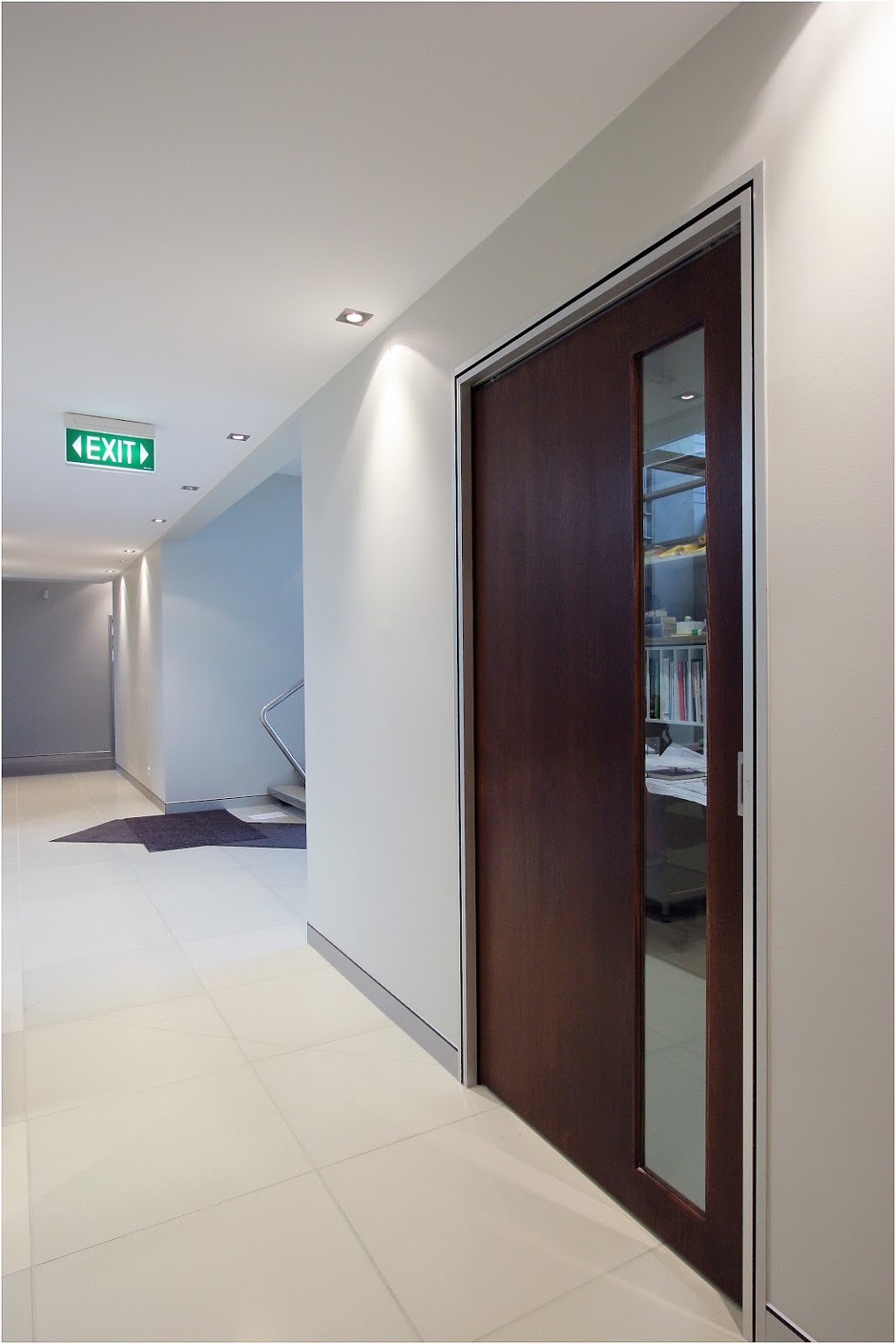 CNS Door Solutions | Lot 2 Bruce Hwy, Cherwell QLD 4660, Australia | Phone: 0401 002 145
