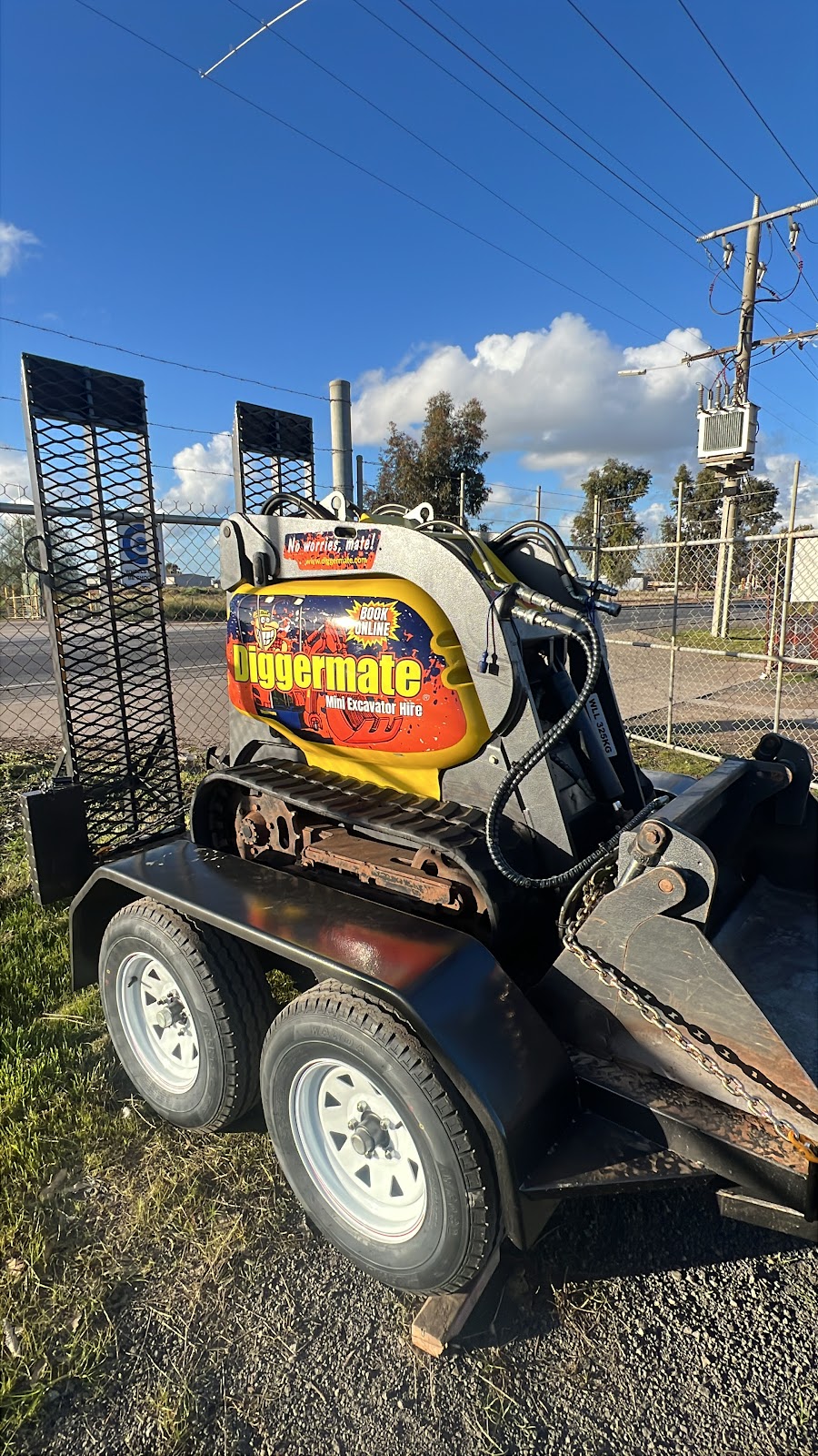 Diggermate Mini Excavator Hire Shepparton | 76 Old Dookie Rd, Shepparton VIC 3630, Australia | Phone: 0438 051 735