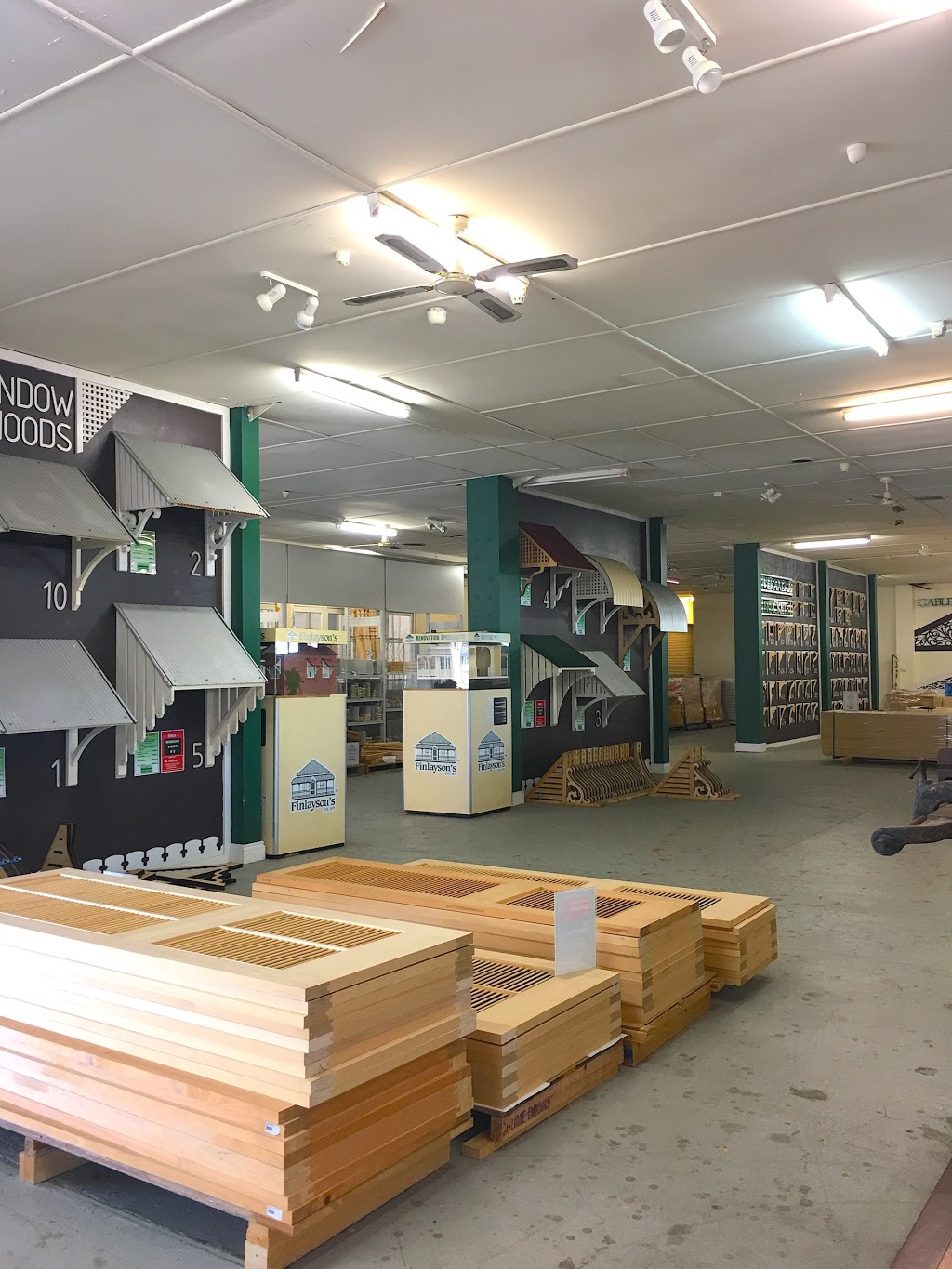 Finlaysons Timber and Hardware | home goods store | 135 Wellington Rd, East Brisbane QLD 4169, Australia | 0733930588 OR +61 7 3393 0588