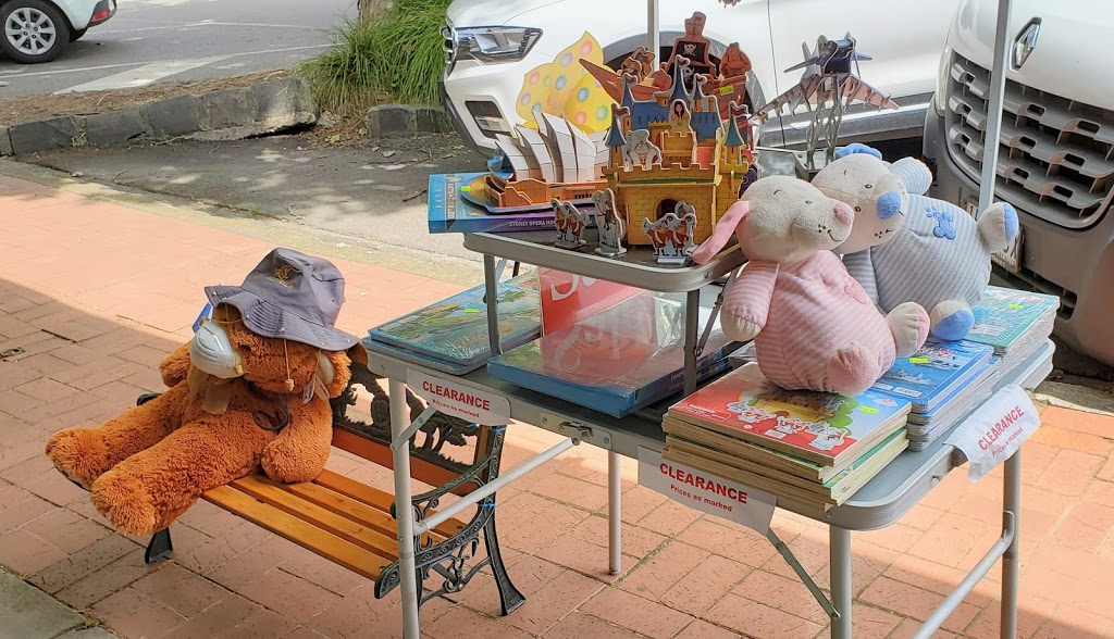 Teddys toys and gifts | 16 Bell St, Yarra Glen VIC 3775, Australia