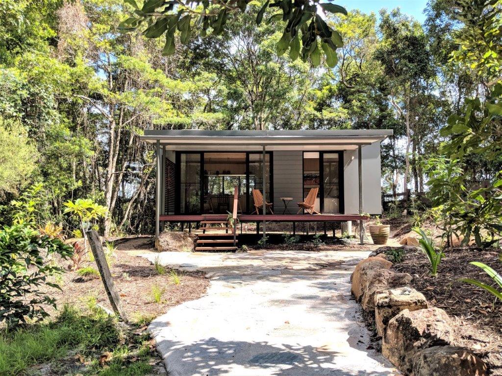 Micro Living Tiny Homes | Pacific Mwy, Tyagarah NSW 2481, Australia | Phone: (02) 6684 6017