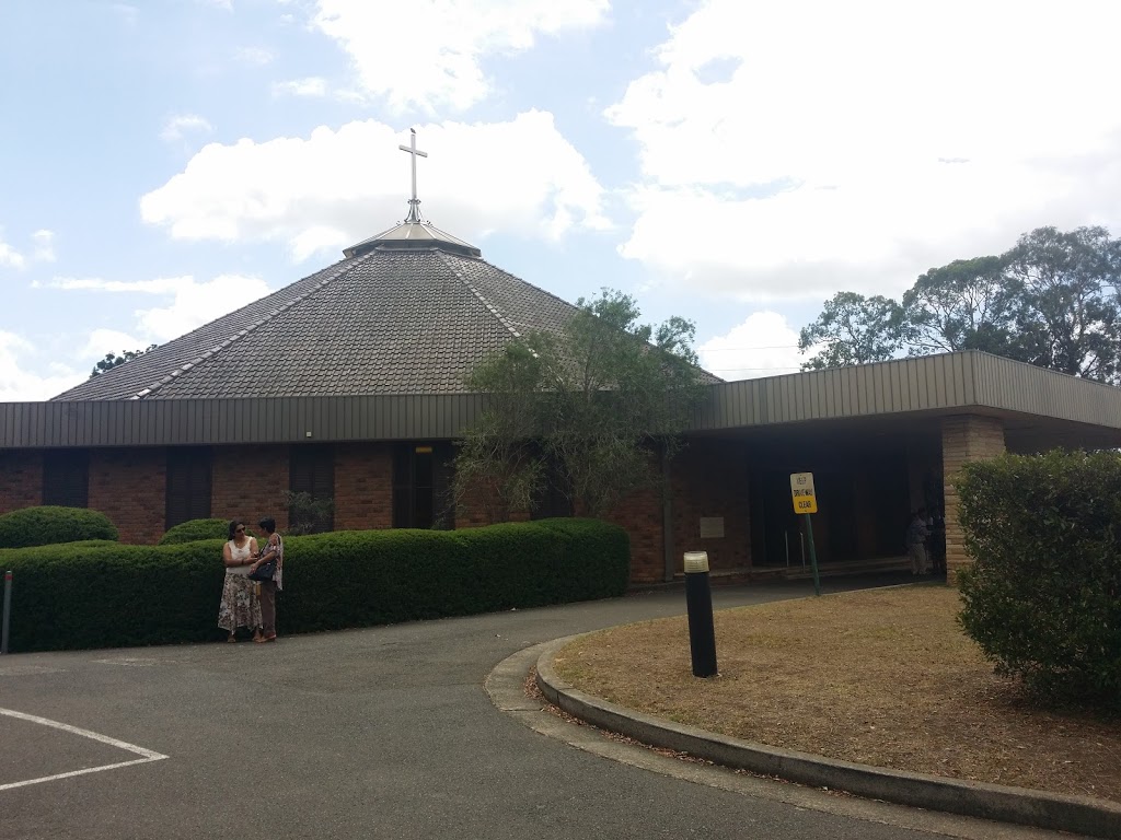 St Michaels Catholic Church | church | 1 Chapel Ln, Baulkham Hills NSW 2153, Australia | 0296390598 OR +61 2 9639 0598