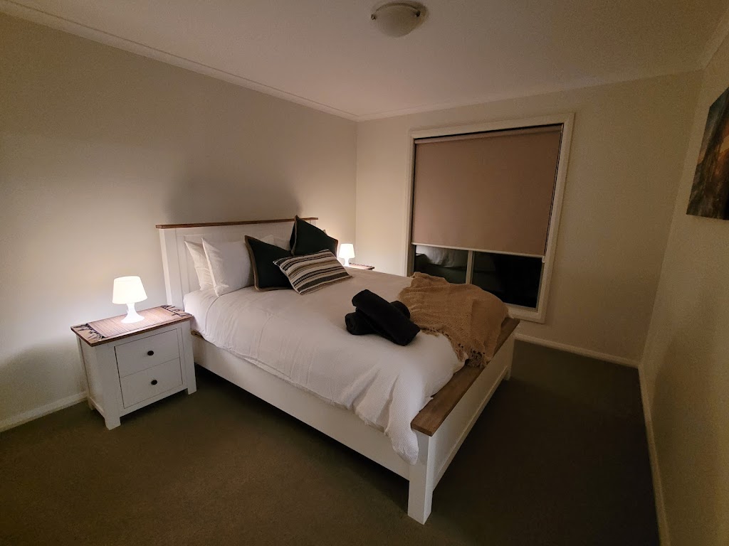 Bronzewing Villas | 105 The Esplanade, Naracoopa TAS 7256, Australia | Phone: 0482 694 004