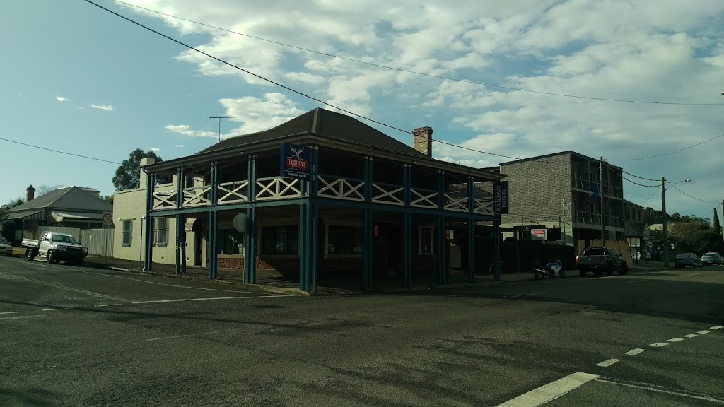 Historic Railway Hotel | lodging | 419 George St, Windsor NSW 2756, Australia | 0245877017 OR +61 2 4587 7017