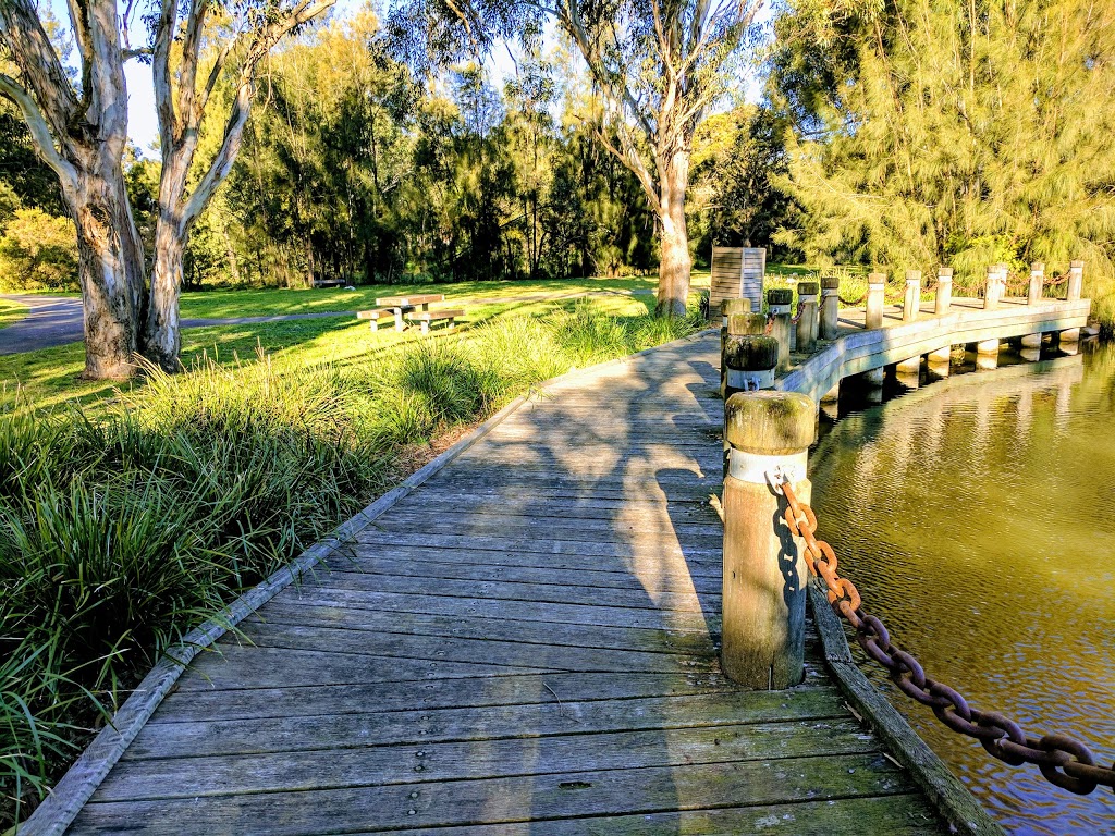 Strangers Creek | park | 9 Sanctuary Dr, Beaumont Hills NSW 2155, Australia | 0298430555 OR +61 2 9843 0555
