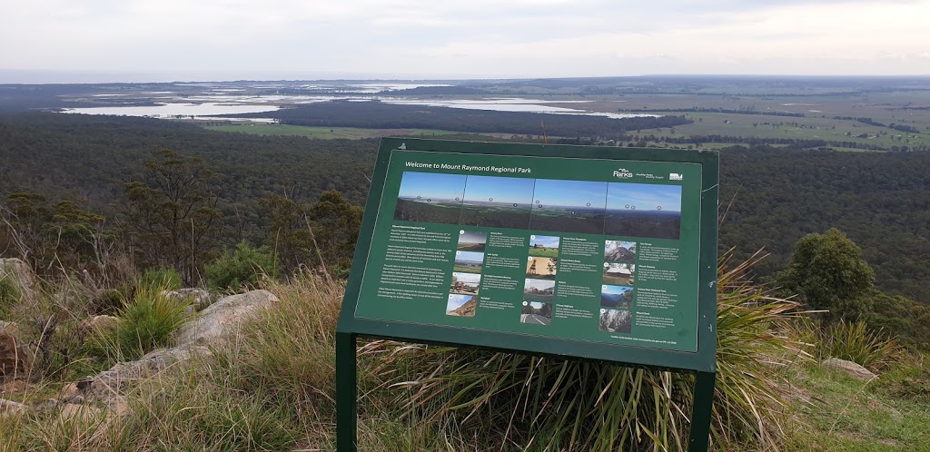 Mt Raymond Lookout | park | Tower Rd, Cabbage Tree Creek VIC 3889, Australia