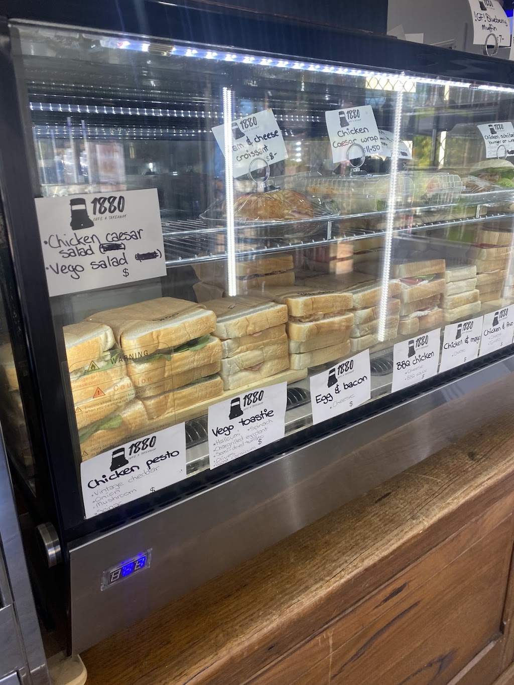 1880 Cafe & Takeaway | 39 Gladstone St, Glenrowan VIC 3675, Australia | Phone: (03) 5766 6108