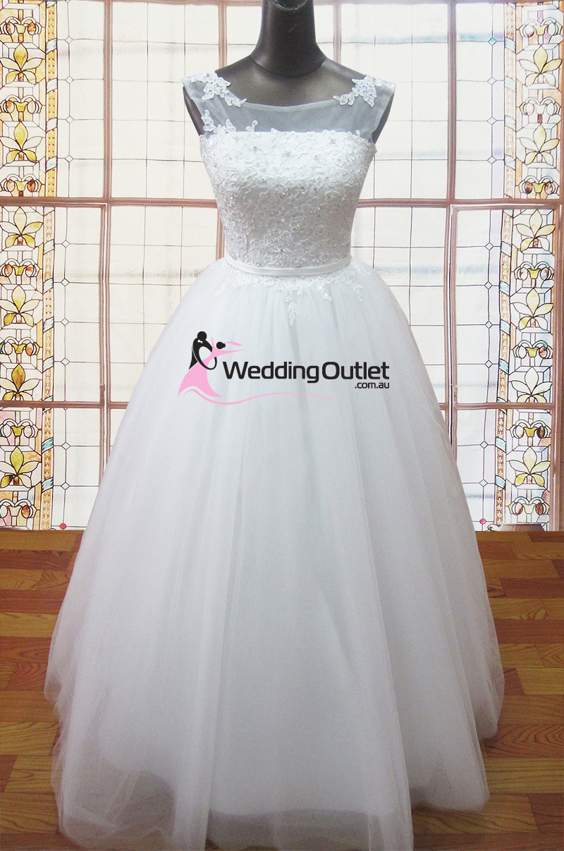 Wedding Outlet | store | Unit 20/65 Marigold St, Revesby NSW 2212, Australia | 0404347370 OR +61 404 347 370
