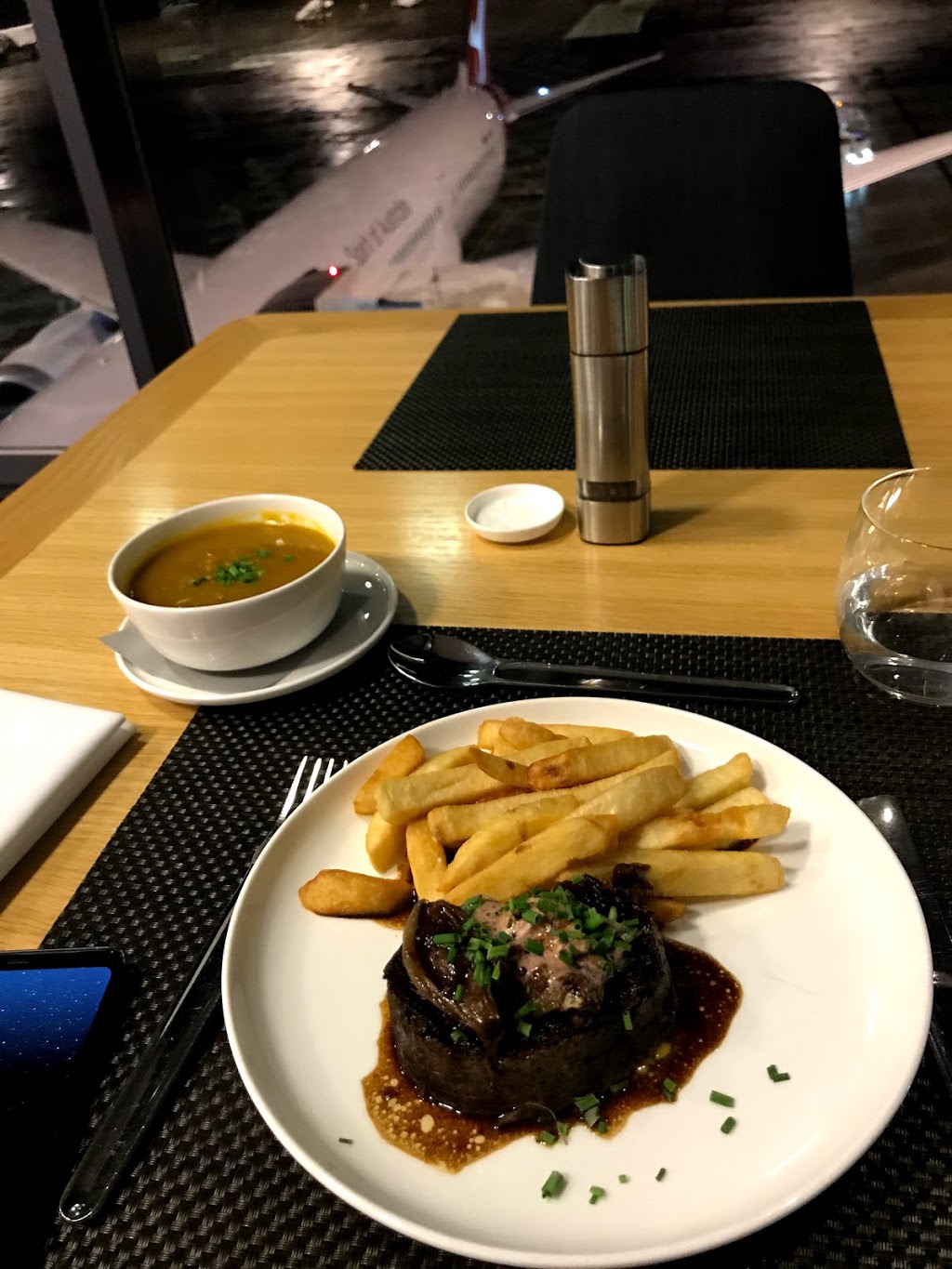 Qantas International First Lounge | Melbourne Airport VIC 3045, Australia