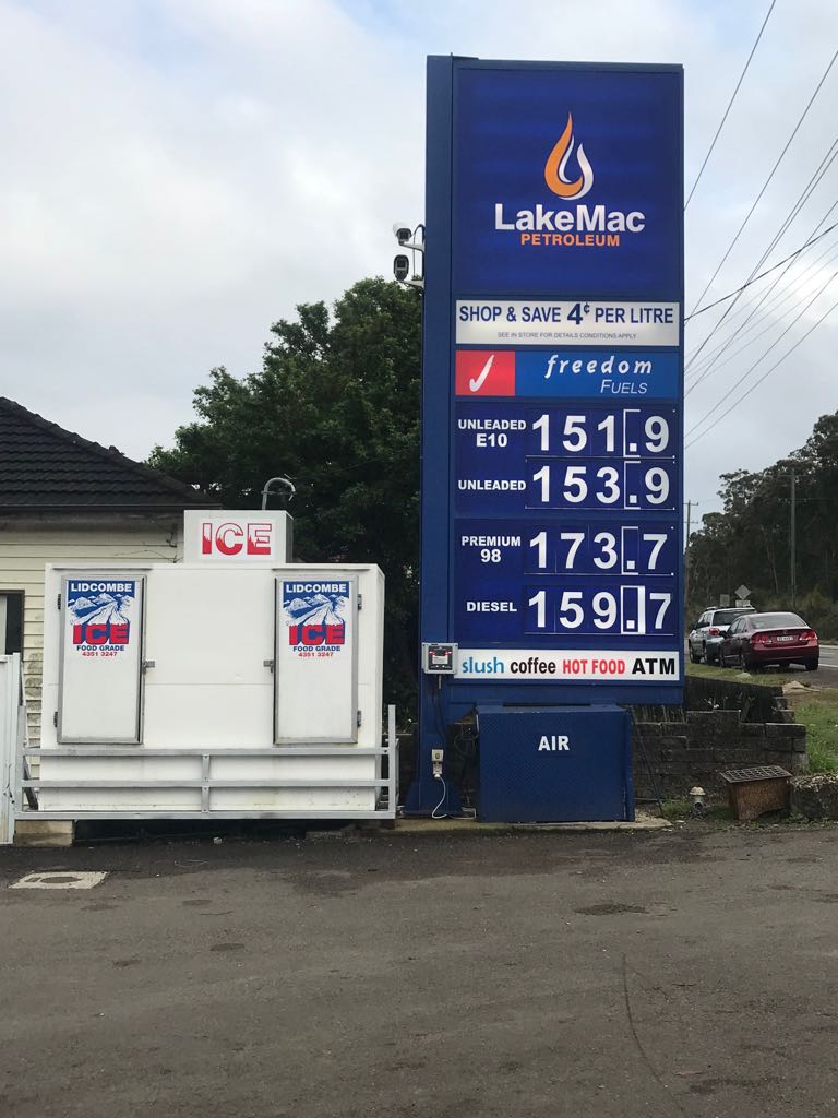 LakeMac Petroleum | gas station | 283 Main Rd, Fennell Bay NSW 2283, Australia | 0249591657 OR +61 2 4959 1657