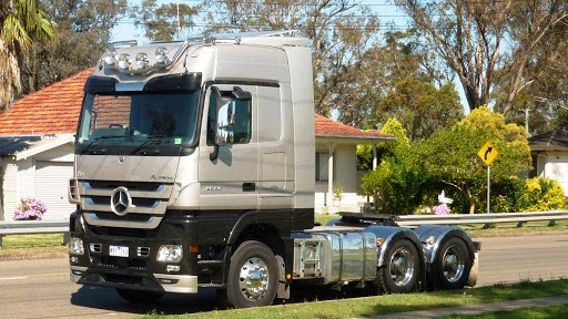 Truck Moves VIC | 201 Derrimut Dr, Derrimut VIC 3026, Australia | Phone: 0438 811 344