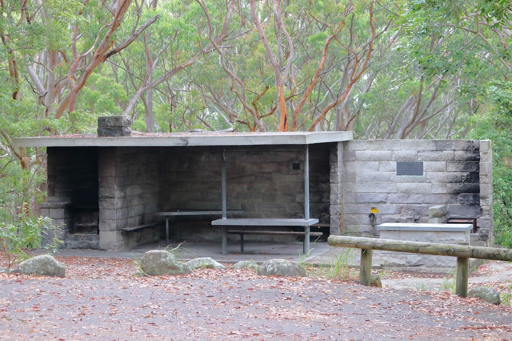 Bouddi Spur Walking Track | Mount Bouddi Rd, Macmasters Beach NSW 2251, Australia