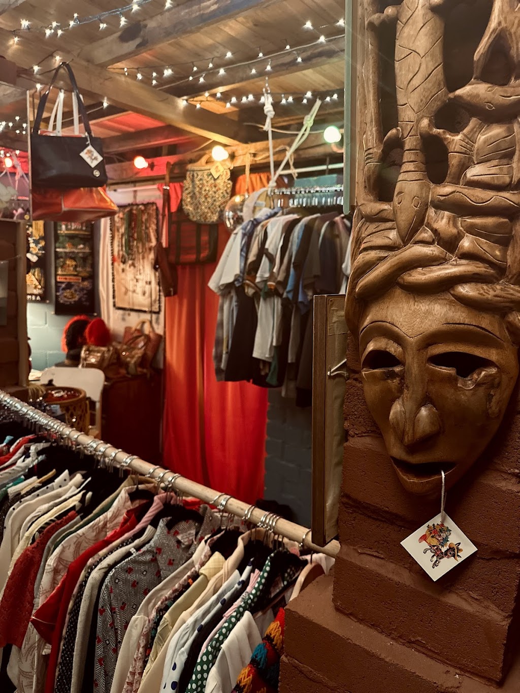 Tinker Tailor Tasmania | 147 Carlton Beach Rd, Dodges Ferry TAS 7173, Australia | Phone: 0498 768 318