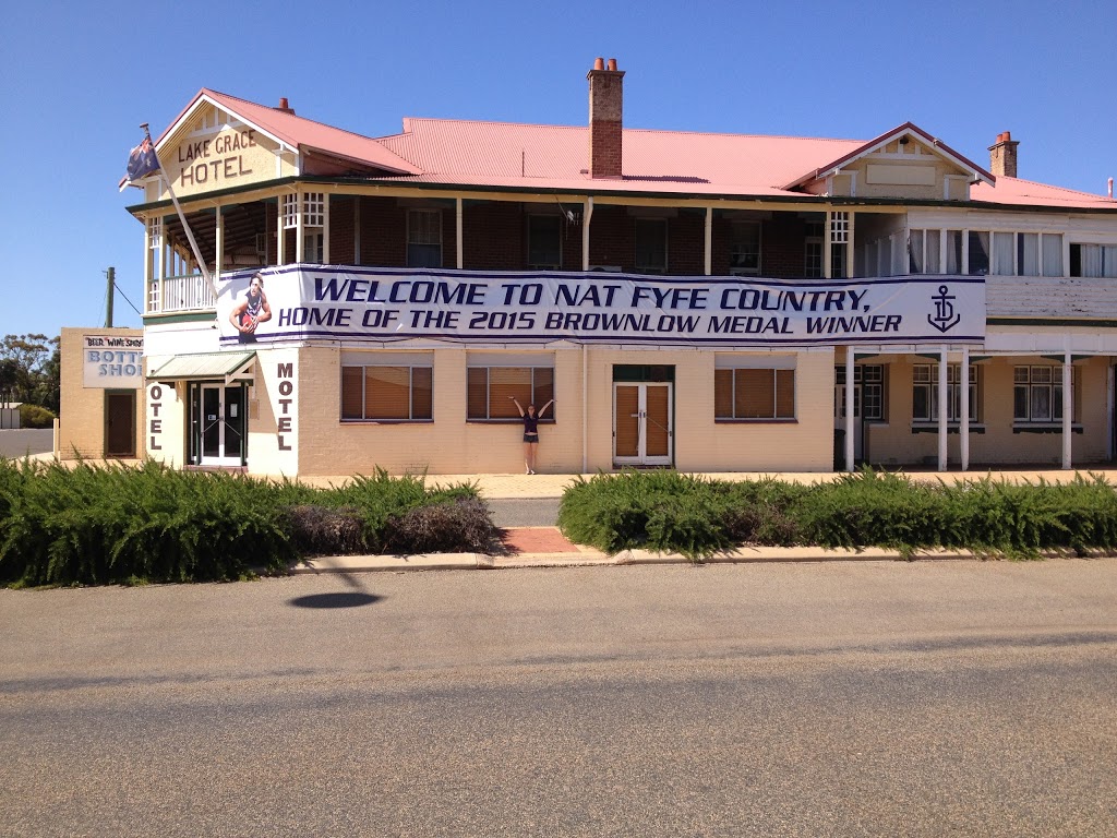 Lake Grace Hotel Motel | lodging | 16 Stubbs St, Lake Grace WA 6353, Australia | 0898651219 OR +61 8 9865 1219