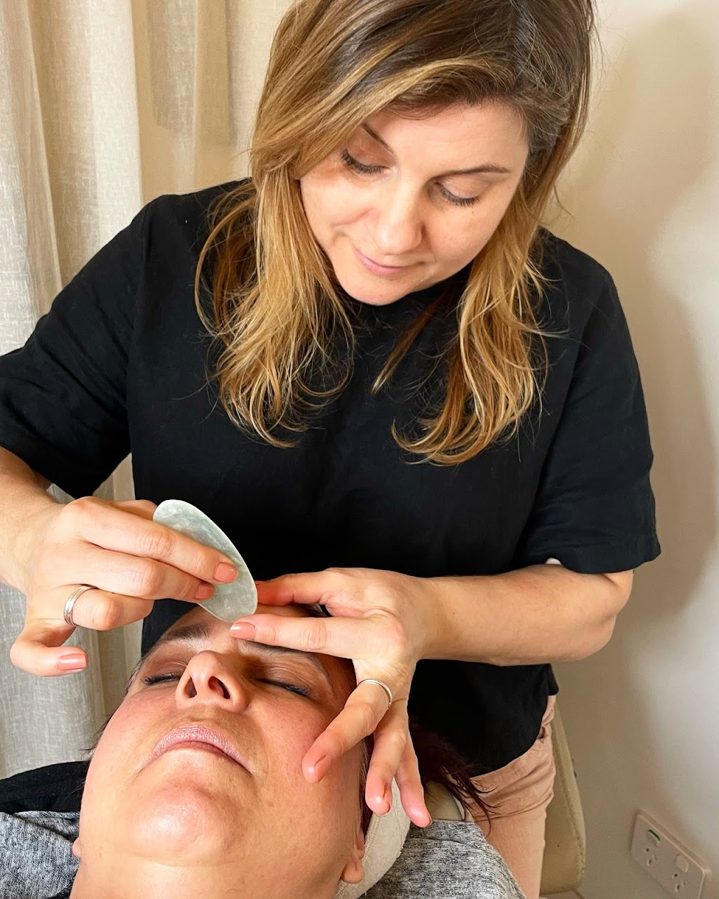 Pure Skin Studio | 37 Lansell Dr, Highton VIC 3216, Australia | Phone: (03) 5244 2275