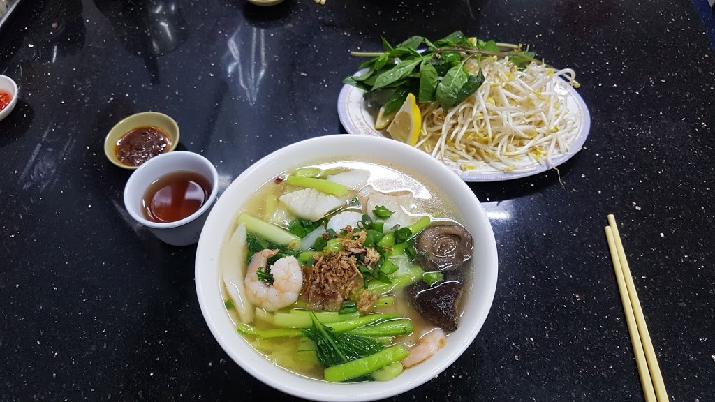 Pho Toan Thang | restaurant | 90/95 The Crescent, Homebush West NSW 2140, Australia | 0297643687 OR +61 2 9764 3687